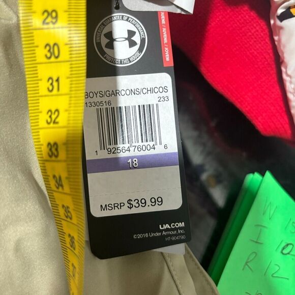 NWT Under Armour Boy's Chino Shorts Khaki 18 Solid‎ Mid Rise Performance Golf - Picture 7 of 8